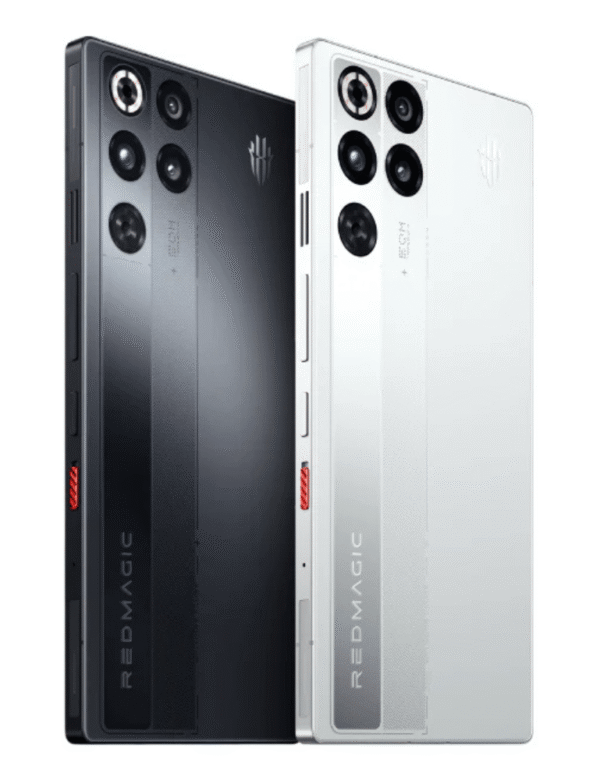 ZTE nubia RedMagic 11S Pro (China) side